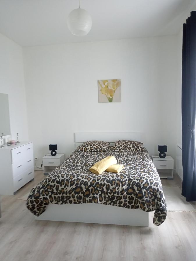 Duplex Agreable Et Calme Apartment Château-Thierry Exterior photo